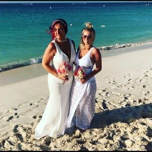 Beautiful full length white dress